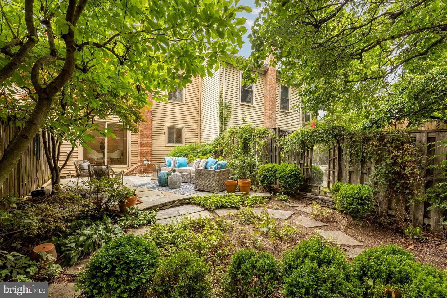 2313 37th Street NW photo 40