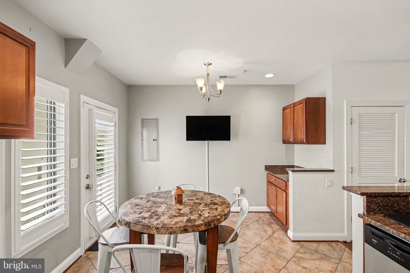 1308 Talbert Court SE #a photo 7