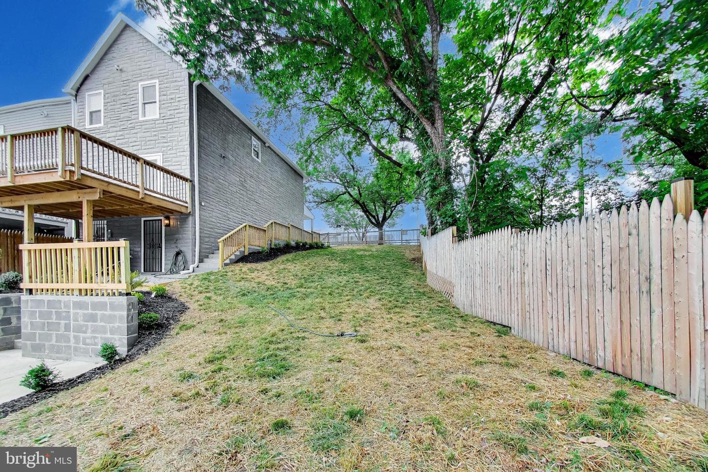 2553 Alabama Avenue SE photo 37