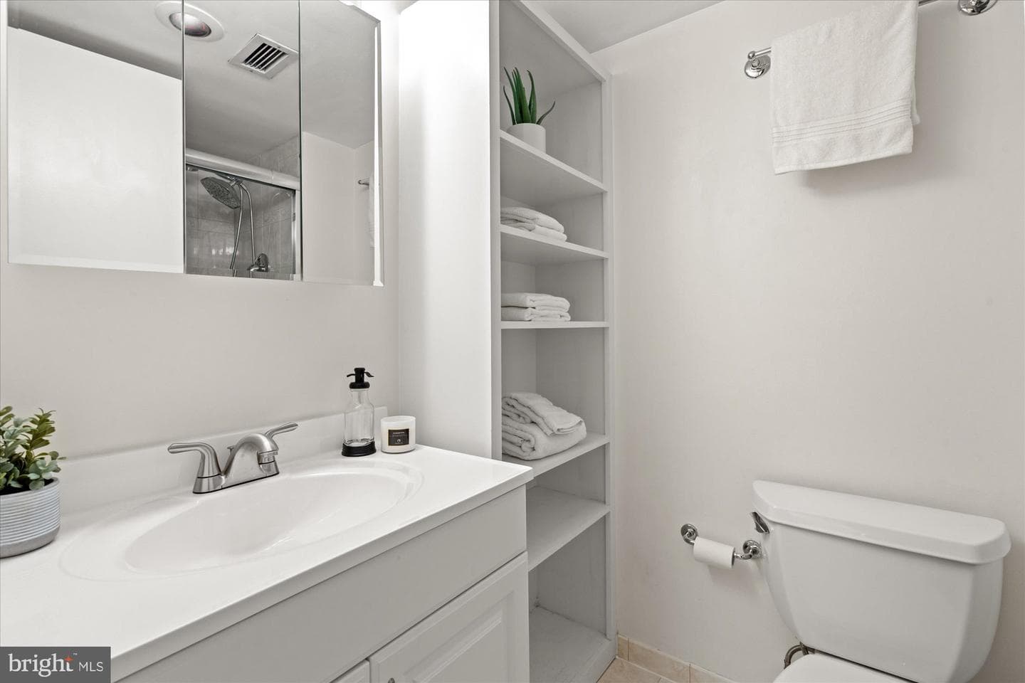 1280 21st Street NW #409 photo 18