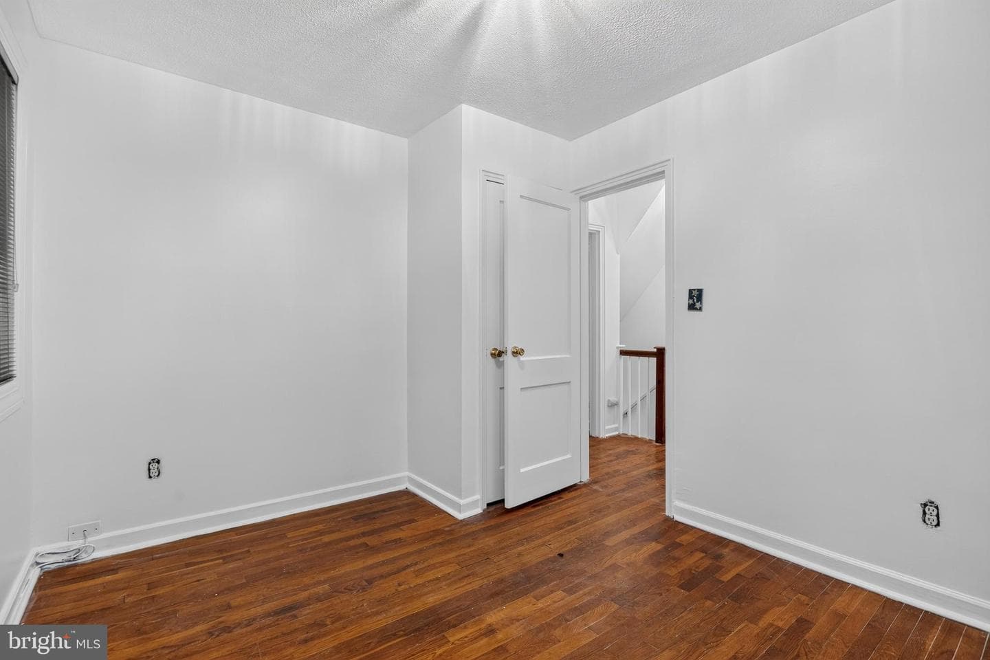 307 Nicholson Street NE photo 23