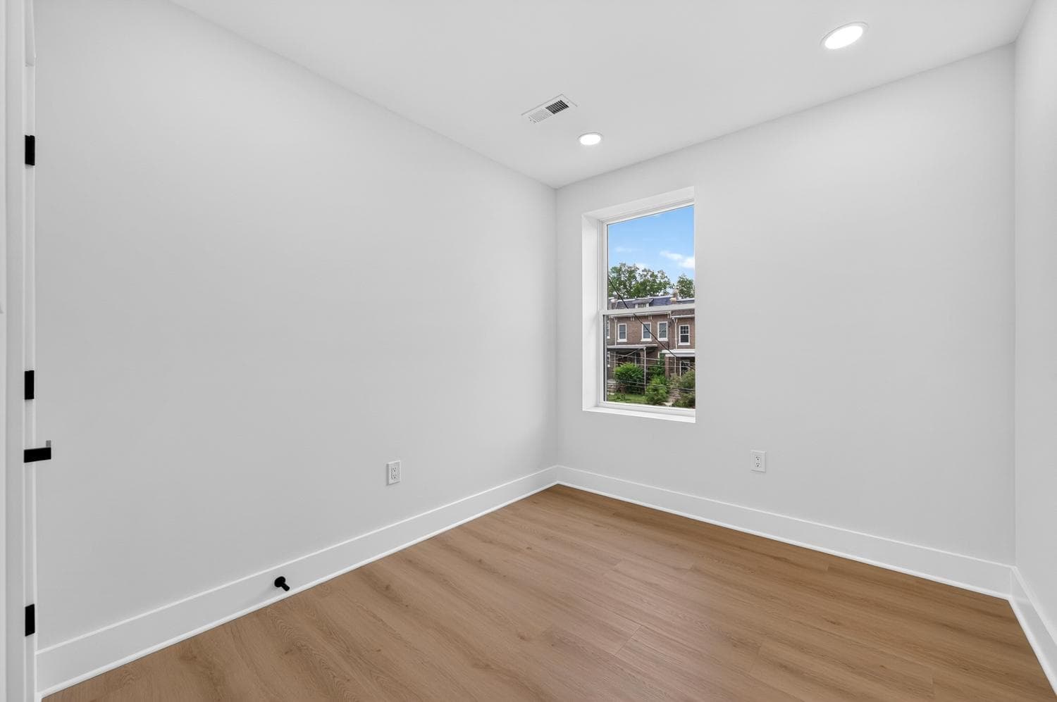 323 Varnum Street NW photo 43