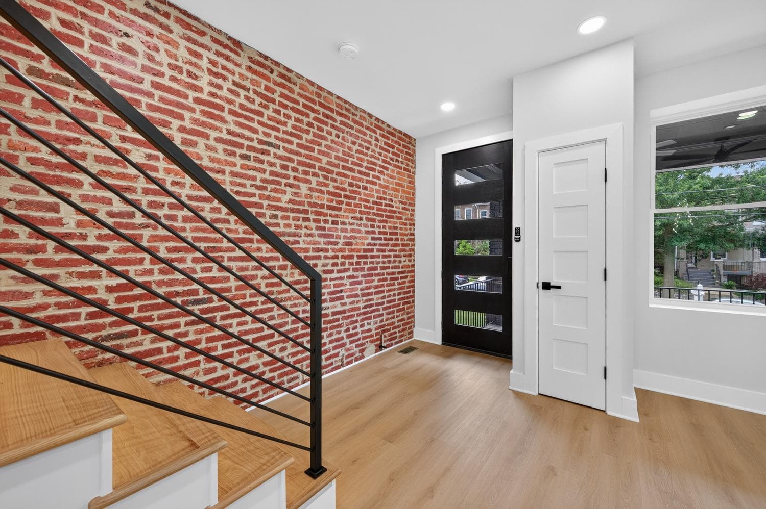 323 Varnum Street NW photo 6