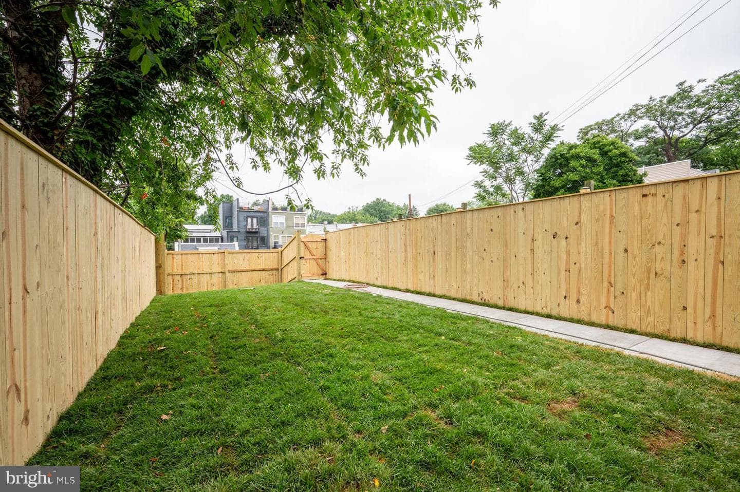 323 Varnum Street NW photo 60