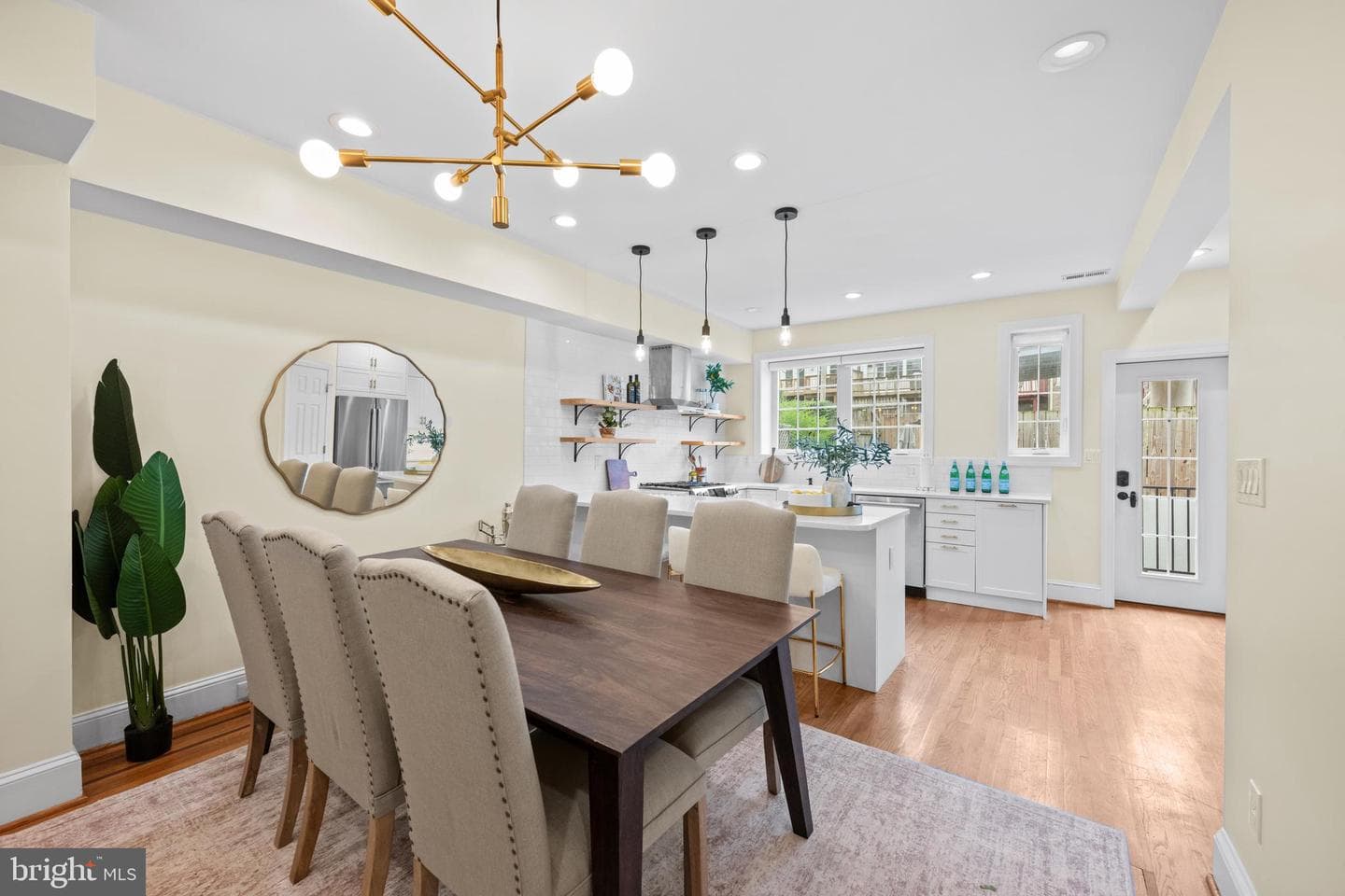 1810 Irving Street NW photo 4