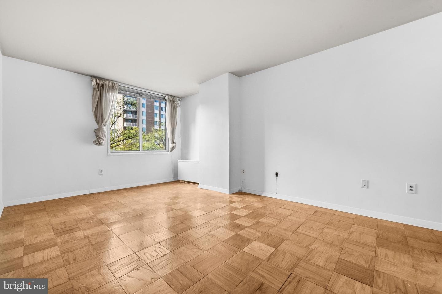 3001 Veazey Terrace NW #615 photo 15