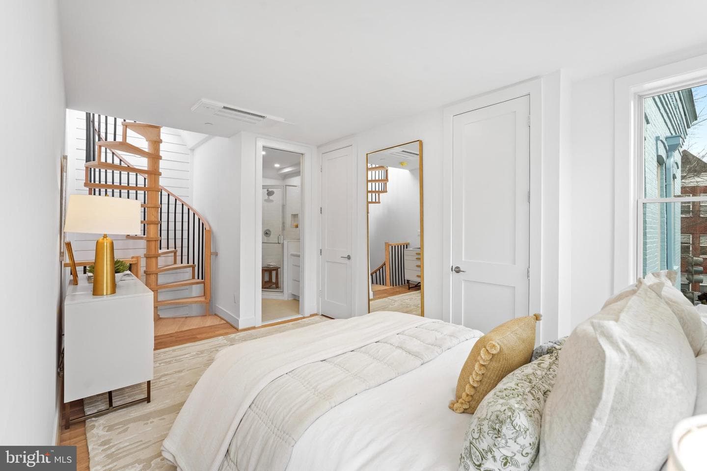 1235 W Street NW #3c photo 10