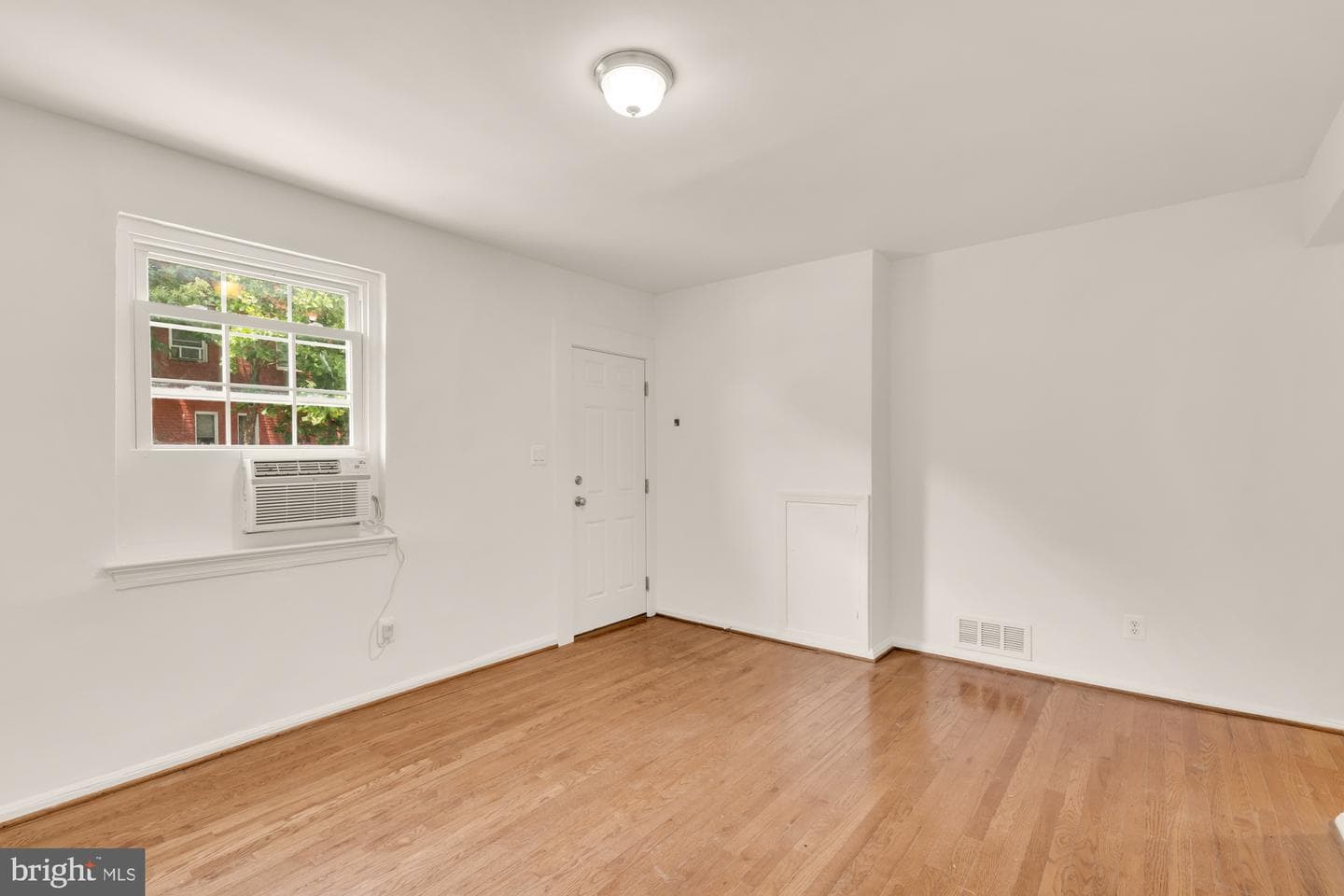 1105 16th Street NE photo 19