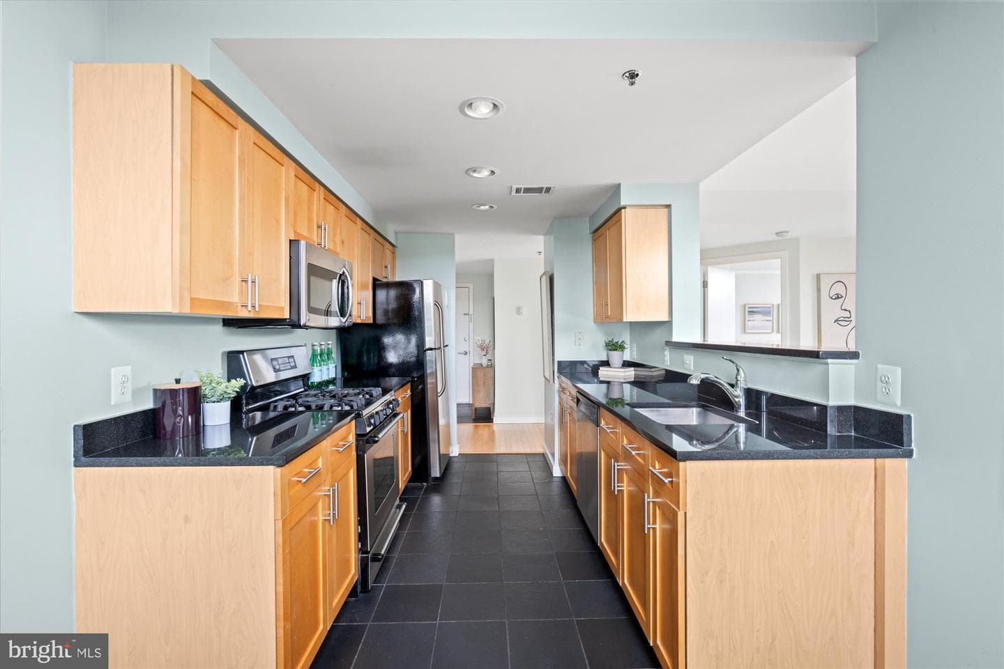 3883 Connecticut Avenue NW #812 photo 10
