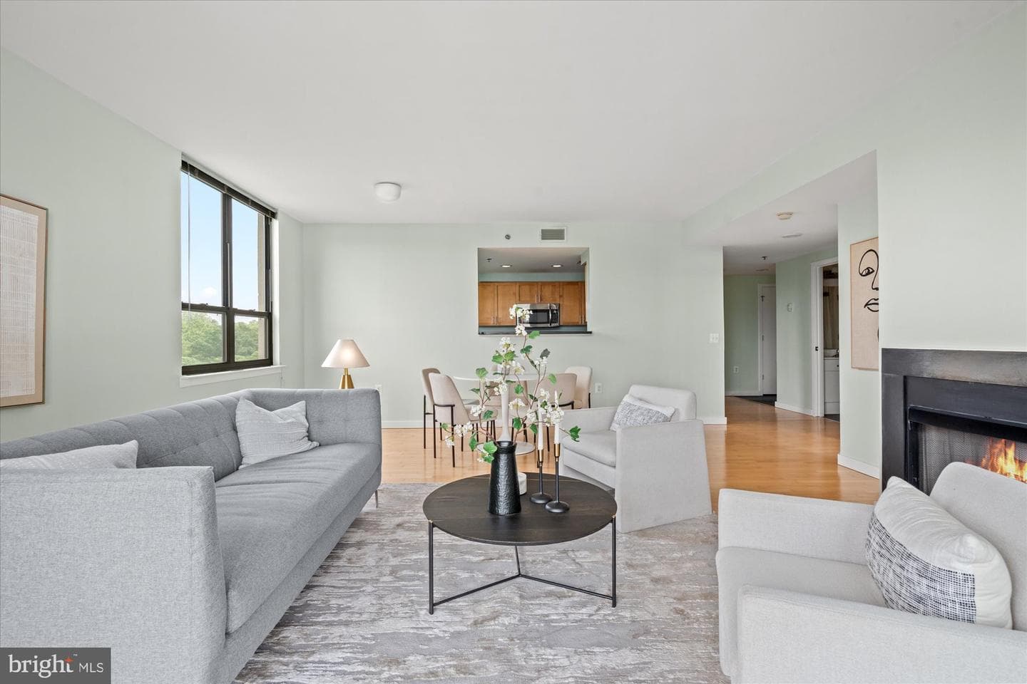 3883 Connecticut Avenue NW #812 photo 4