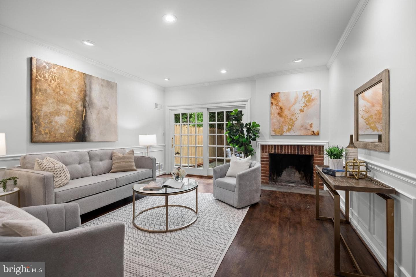 1676 32nd Street NW photo 3