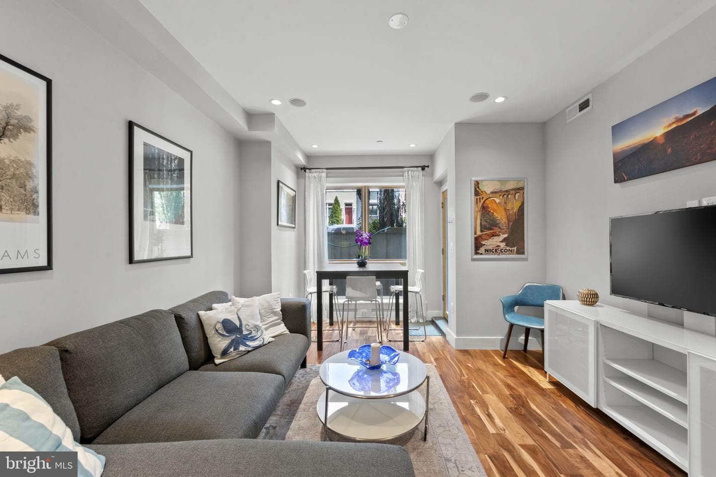 1337 K Street SE ##101 photo 21
