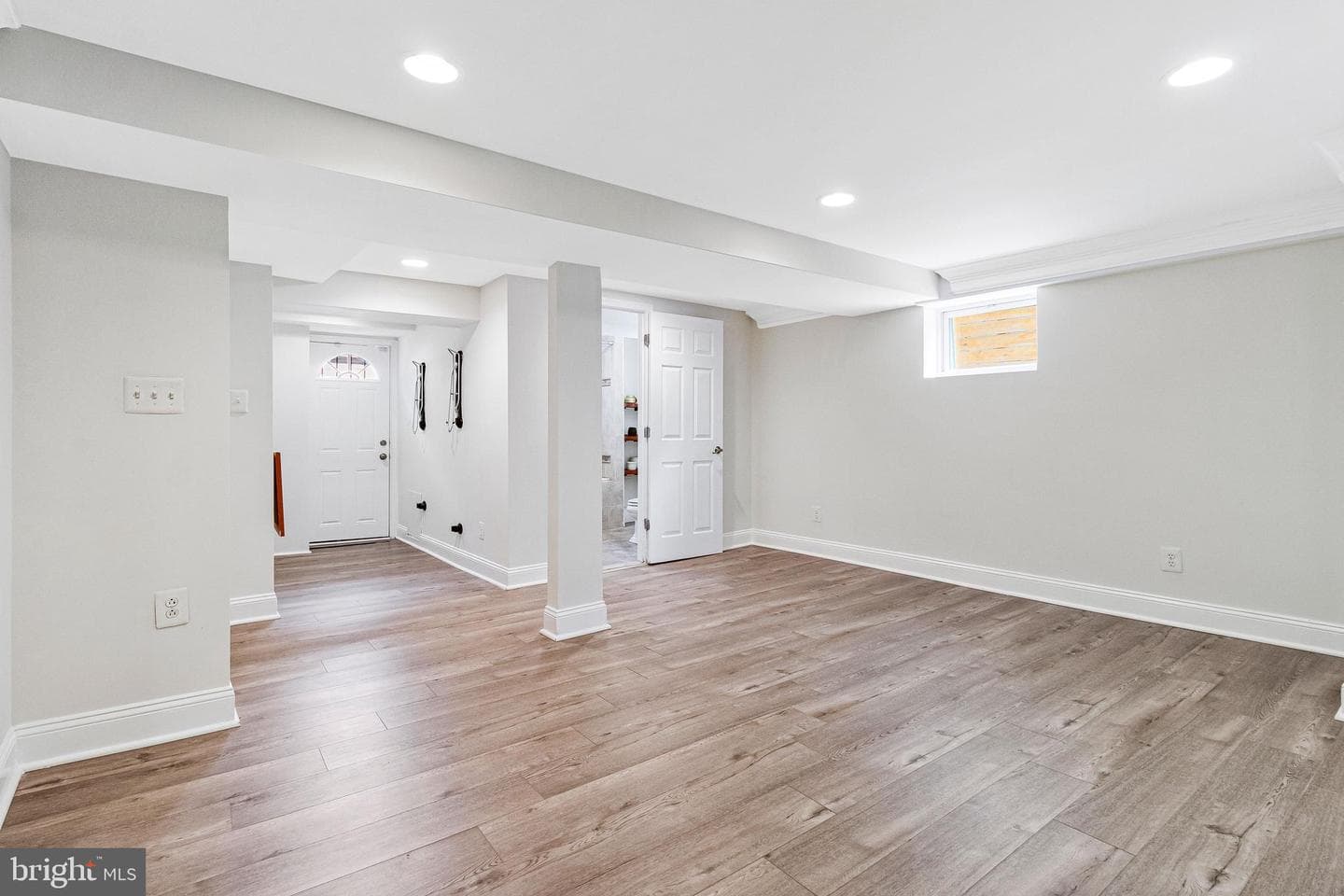 623 Tewkesbury Place NW photo 24