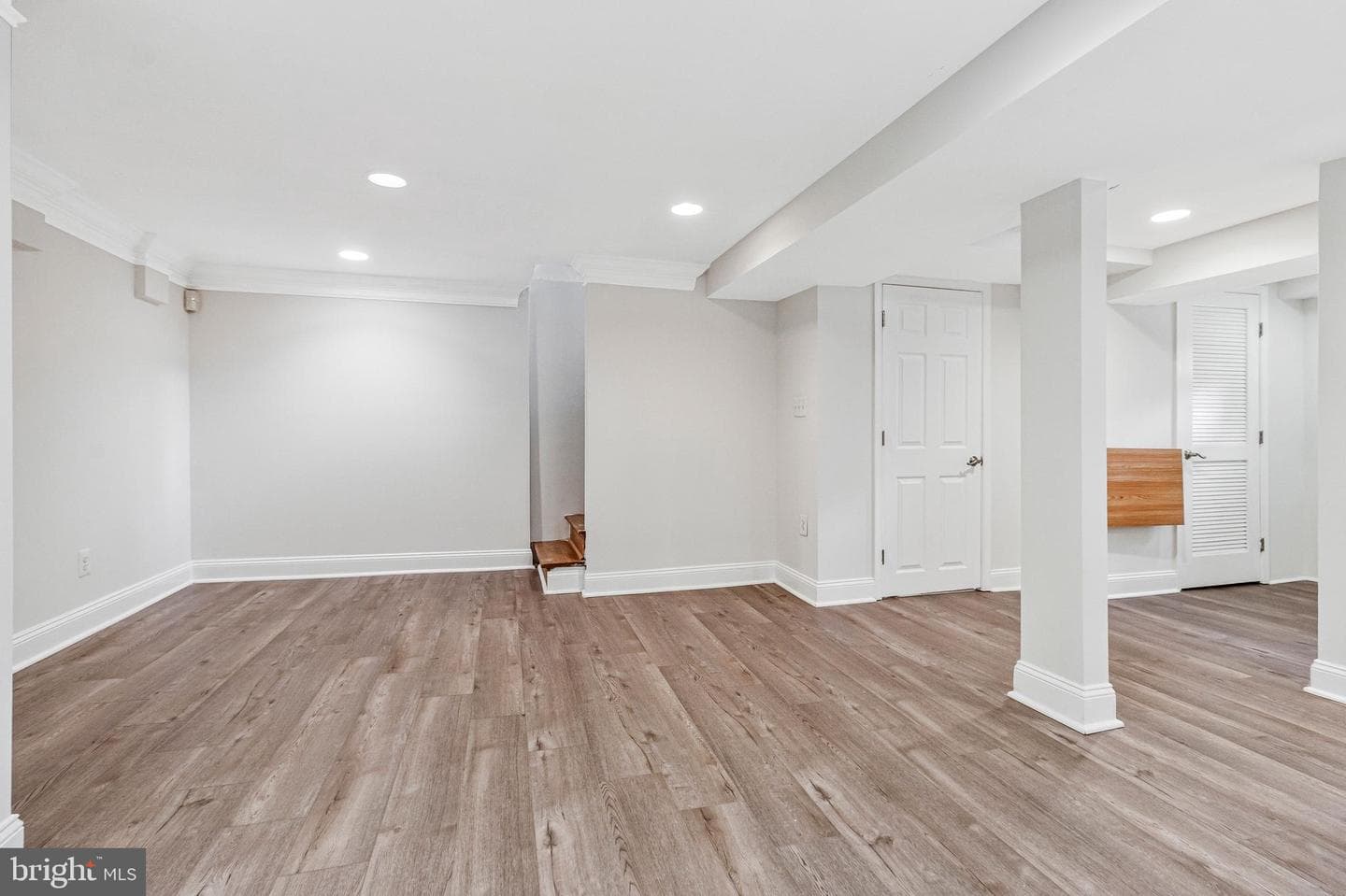 623 Tewkesbury Place NW photo 25