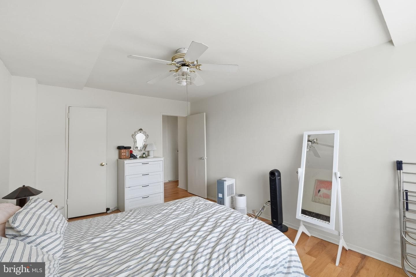 1545 18th Street NW #719 photo 18
