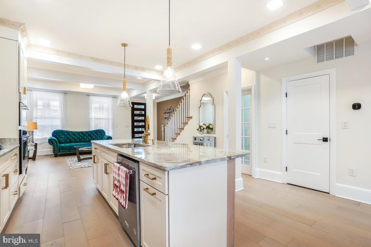 4420 15th Street NW photo 4