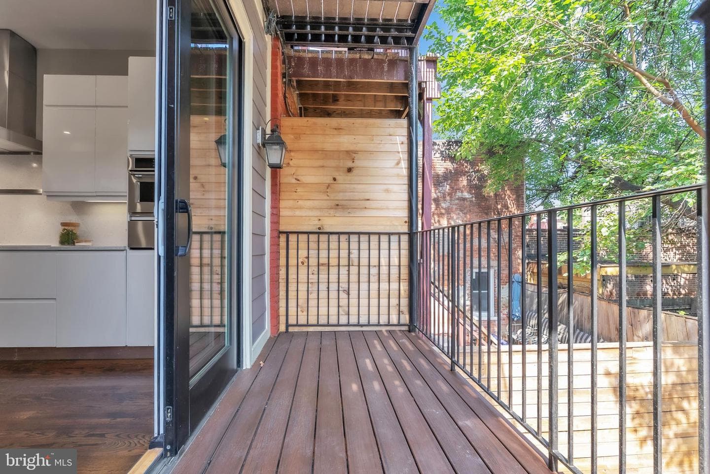 225 R Street NW photo 13