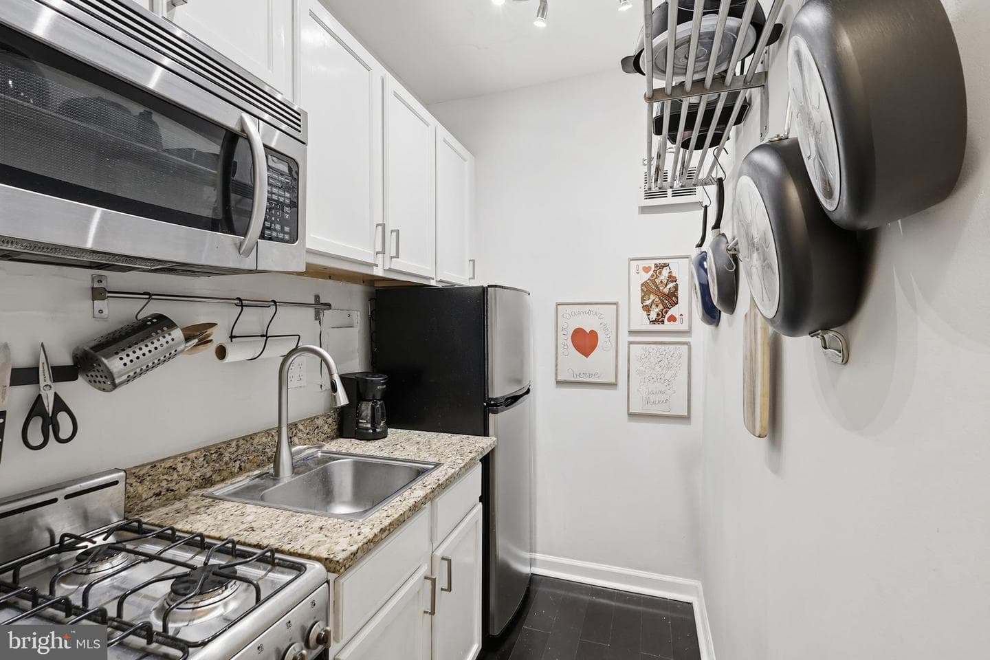 1 Scott Circle NW #616 photo 4