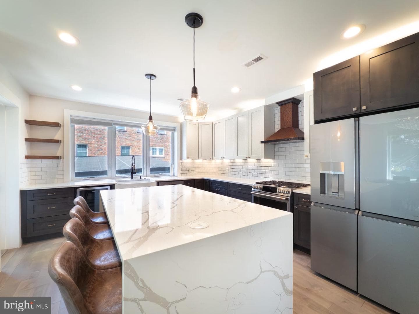 301 Gallatin Street NW photo 6