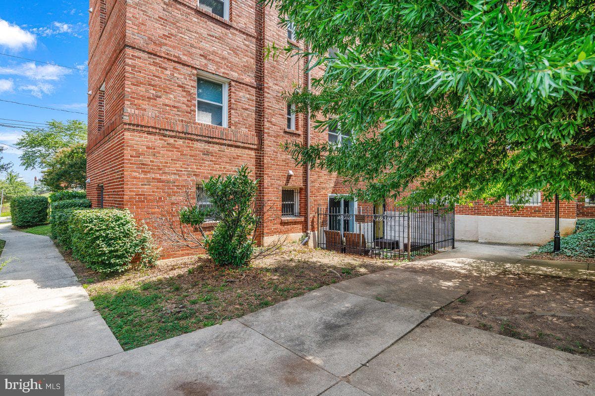 1800 28th Place SE #2 photo 2