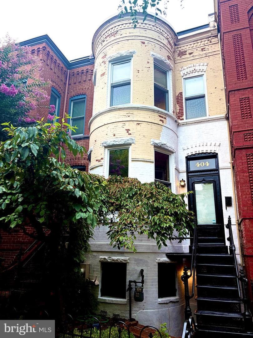 404 9th Street NE photo 1