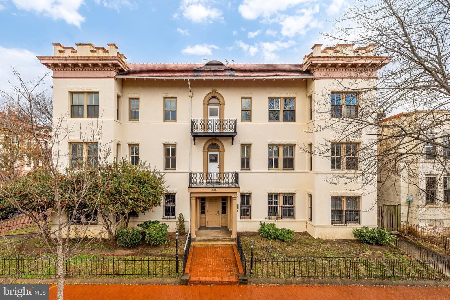 500 9th Street SE, Washington