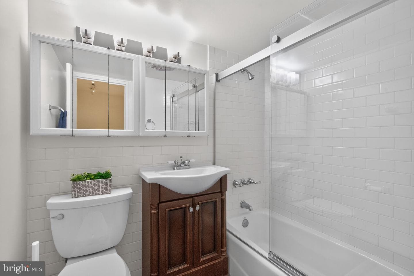 749 Delaware Avenue SW #184 photo 18