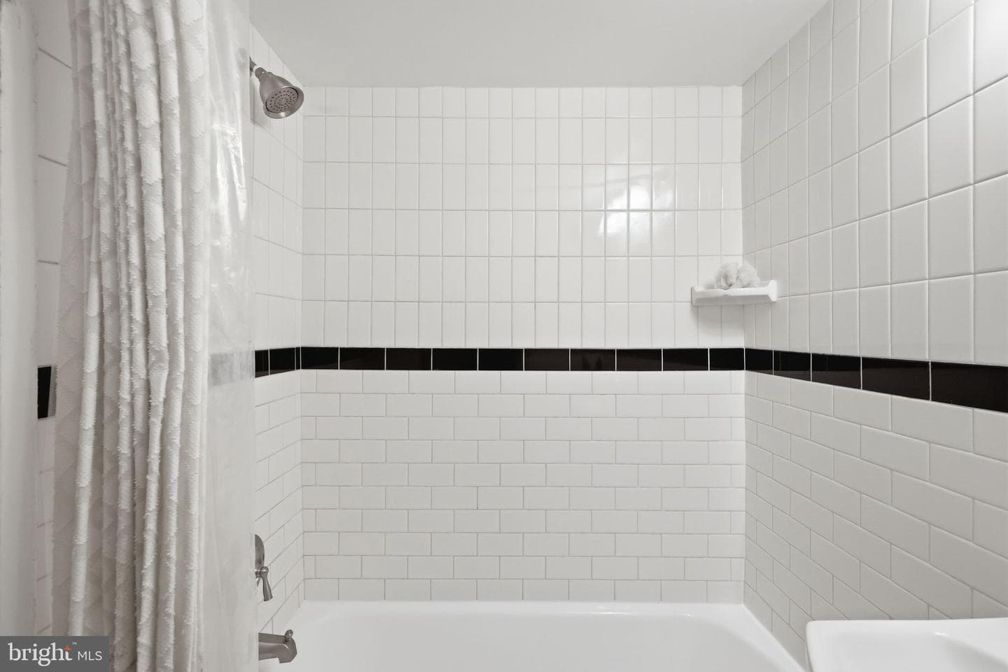 1801 Clydesdale Place NW #408 photo 13