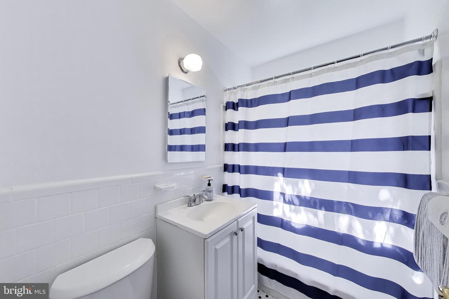 4114 Davis Place NW #315 photo 17