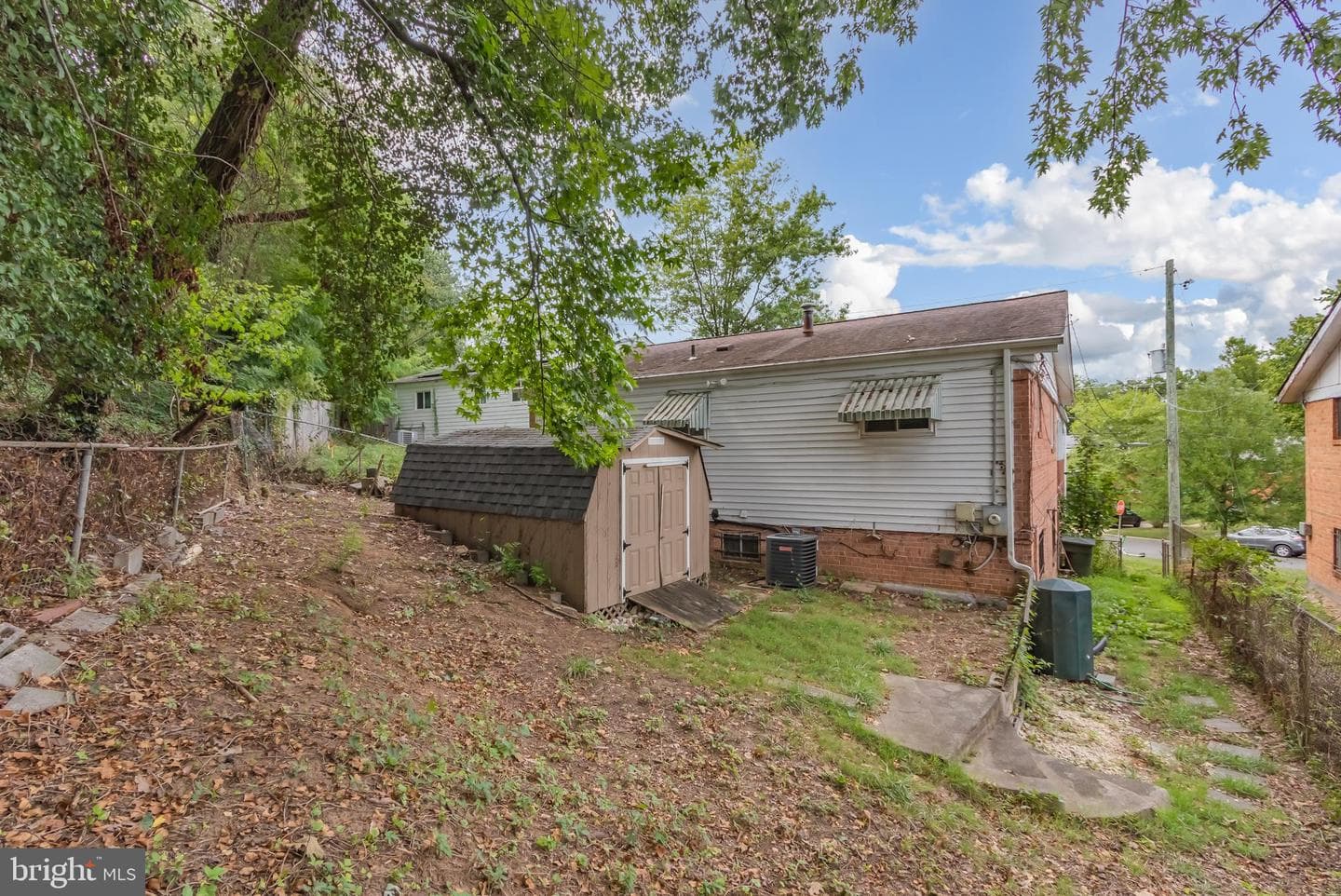 3323 Nash Place SE photo 39