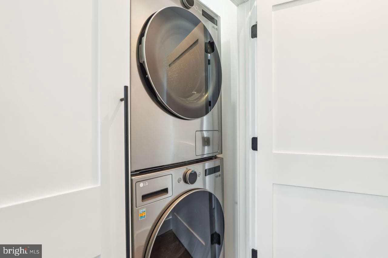 306 K Street NE #306-1 photo 7