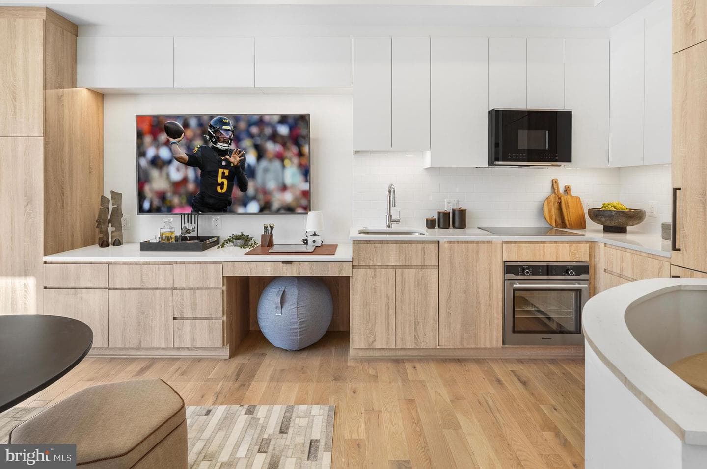 1235 W Street NW #3b, Washington