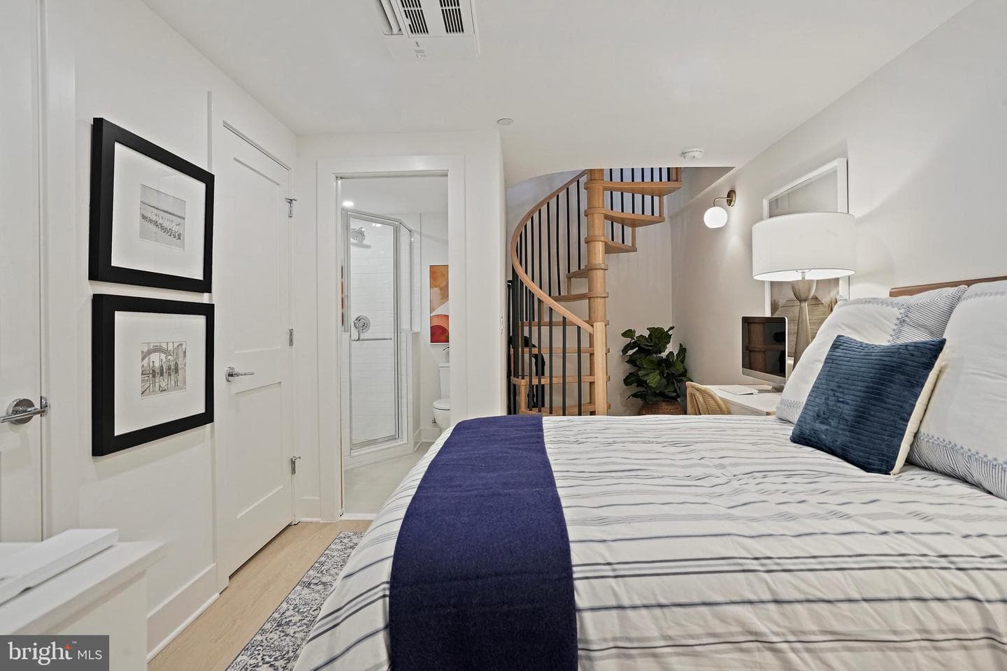 1235 W Street NW #3b photo 14