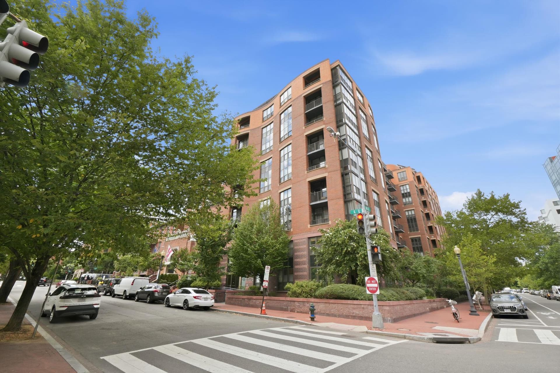 1001 L Street NW #211 photo 1