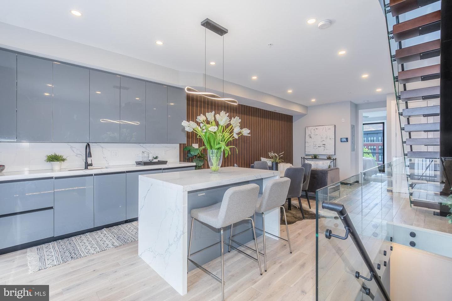 1332 G Street SE #3 photo 1