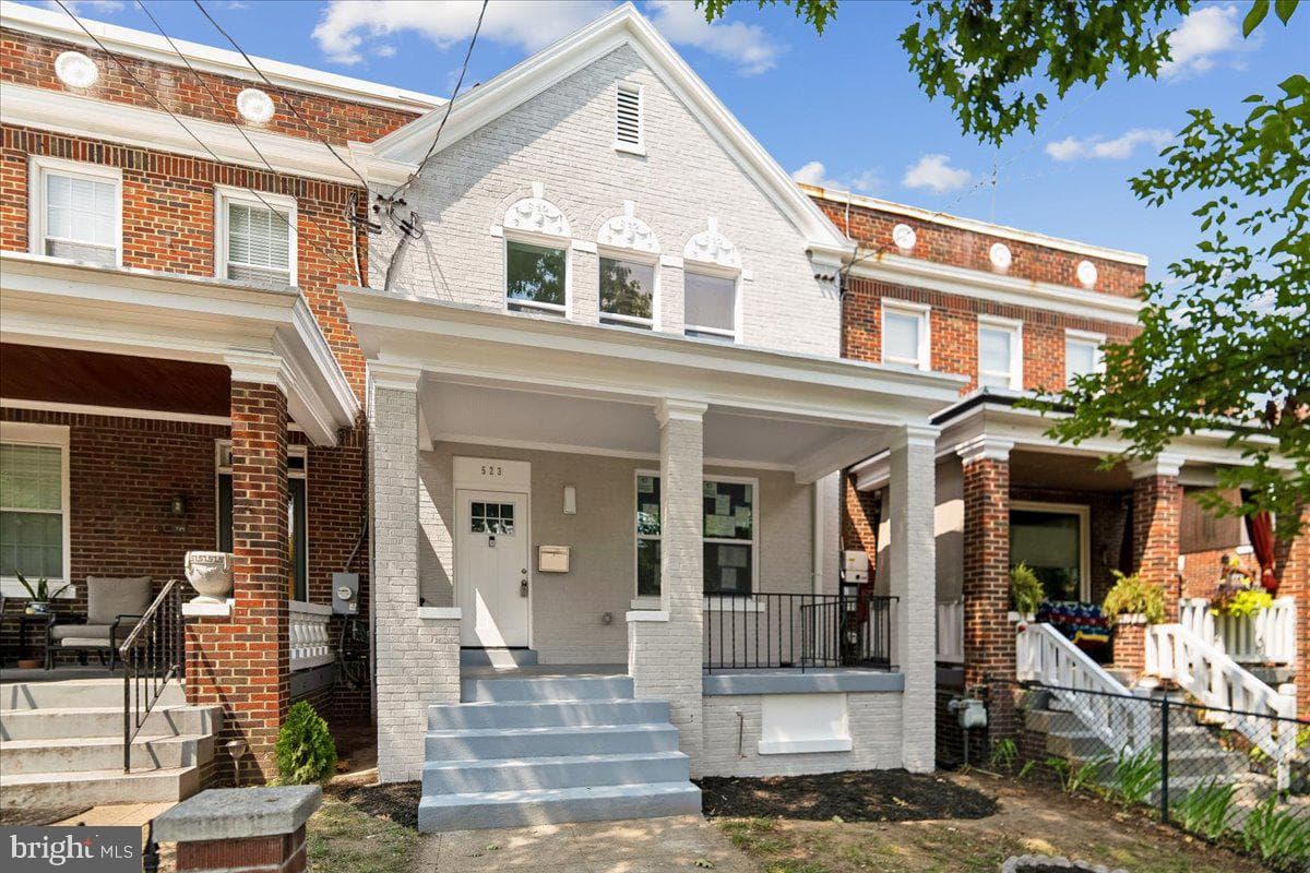 523 Oglethorpe Street NW photo 1