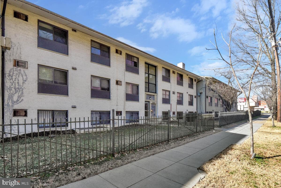 3103 Naylor Road SE #304 photo 1