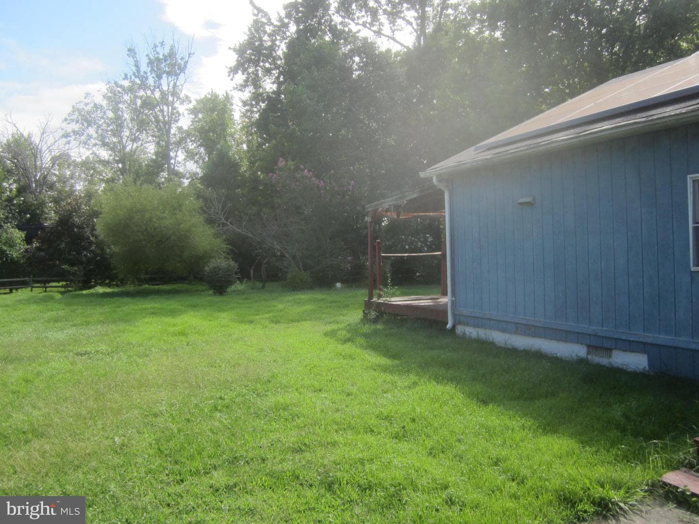 807 Cedar Avenue photo 3