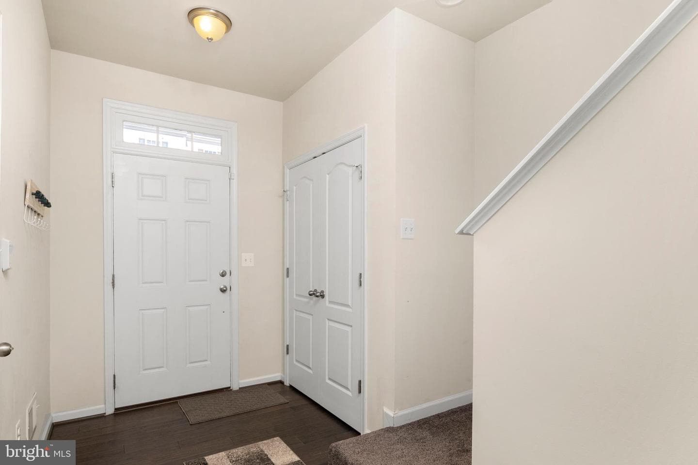 223 Gunther Place photo 5
