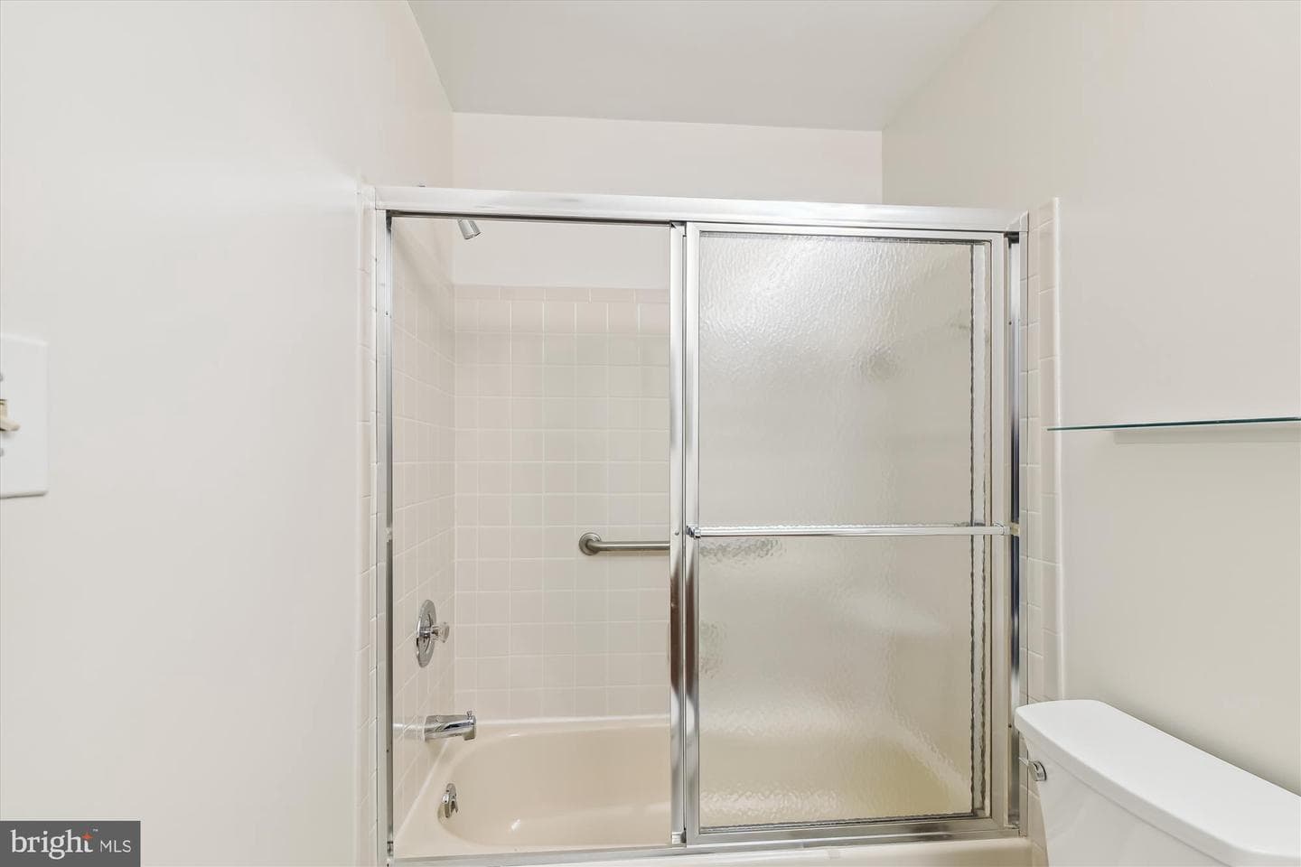 2900 Shipmaster Way #210 photo 24