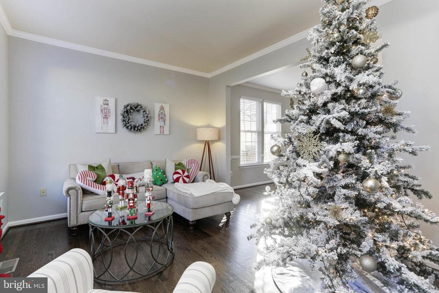 8108 Fanfair Lane photo 9