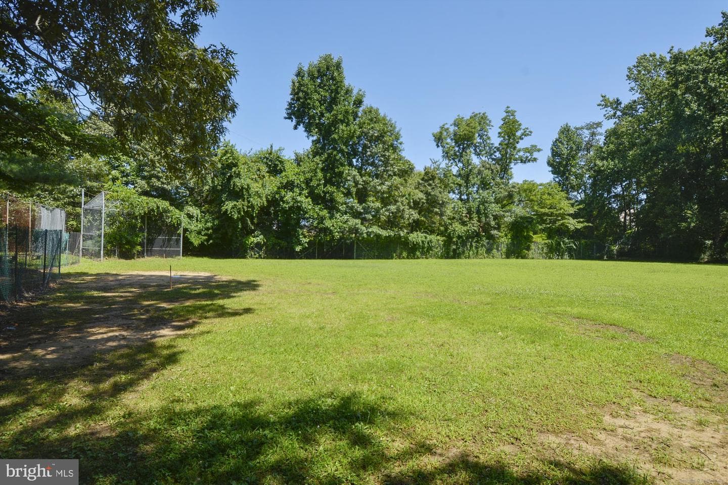 144 Cardamon Drive photo 46