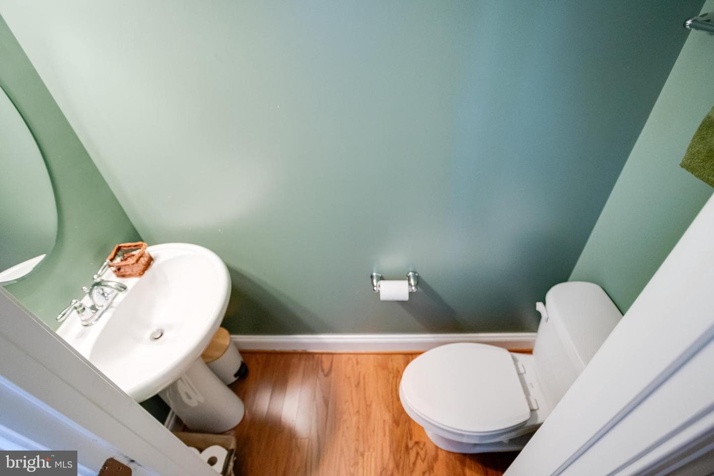 7674 Timbercross Lane photo 11