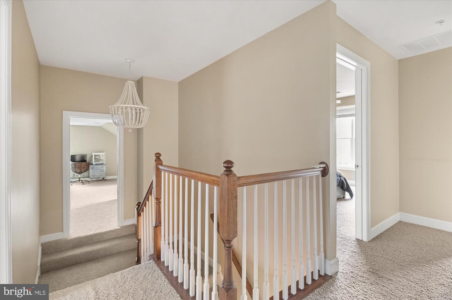 1410 Triton photo 26
