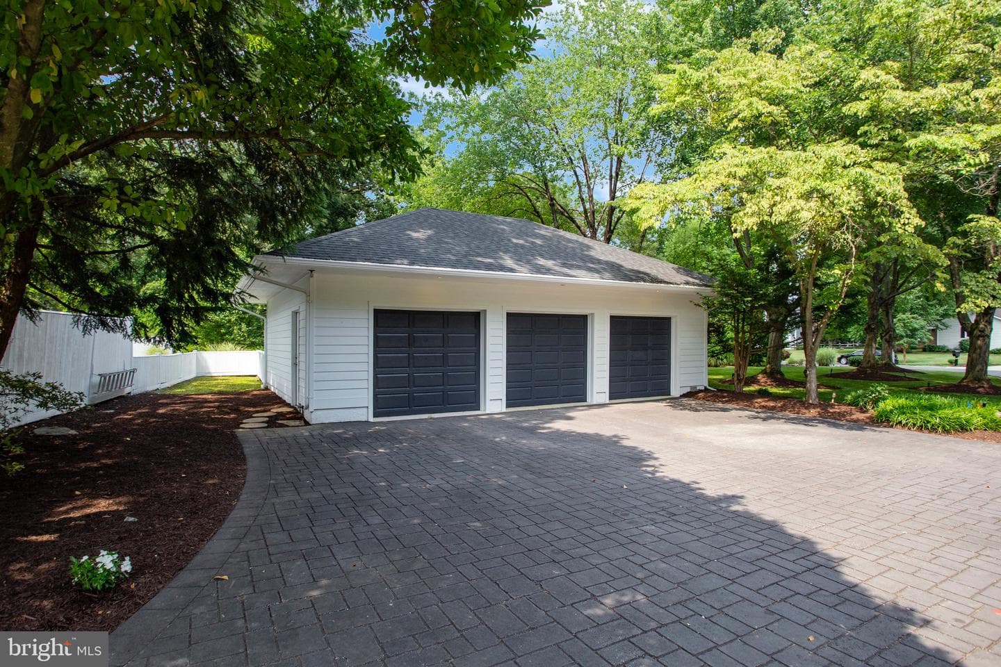 2826 Broadview Terrace photo 35