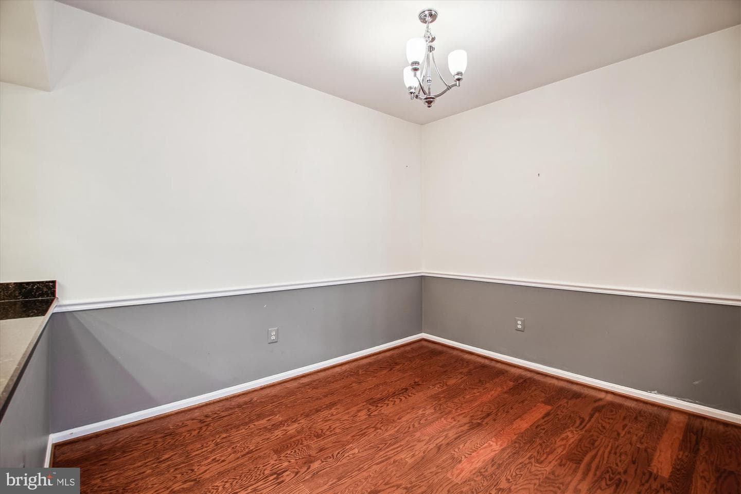 2708 Summerview Way #102 photo 5