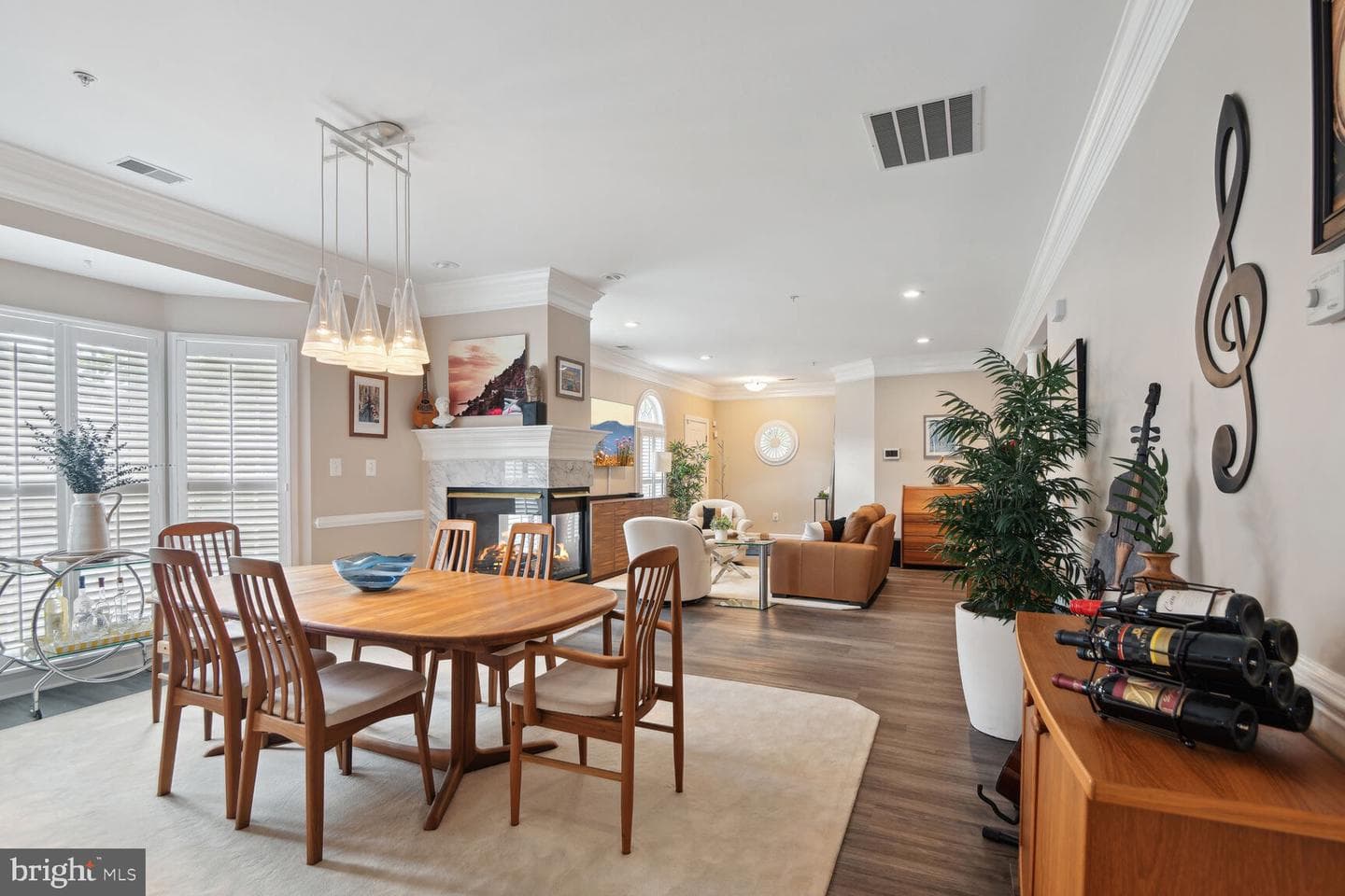305 Hamlet Circle photo 8