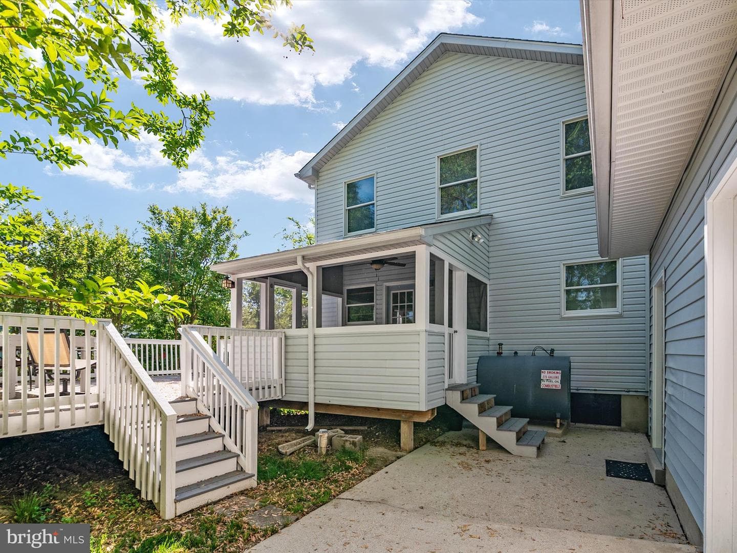 1631 Lee Drive photo 10