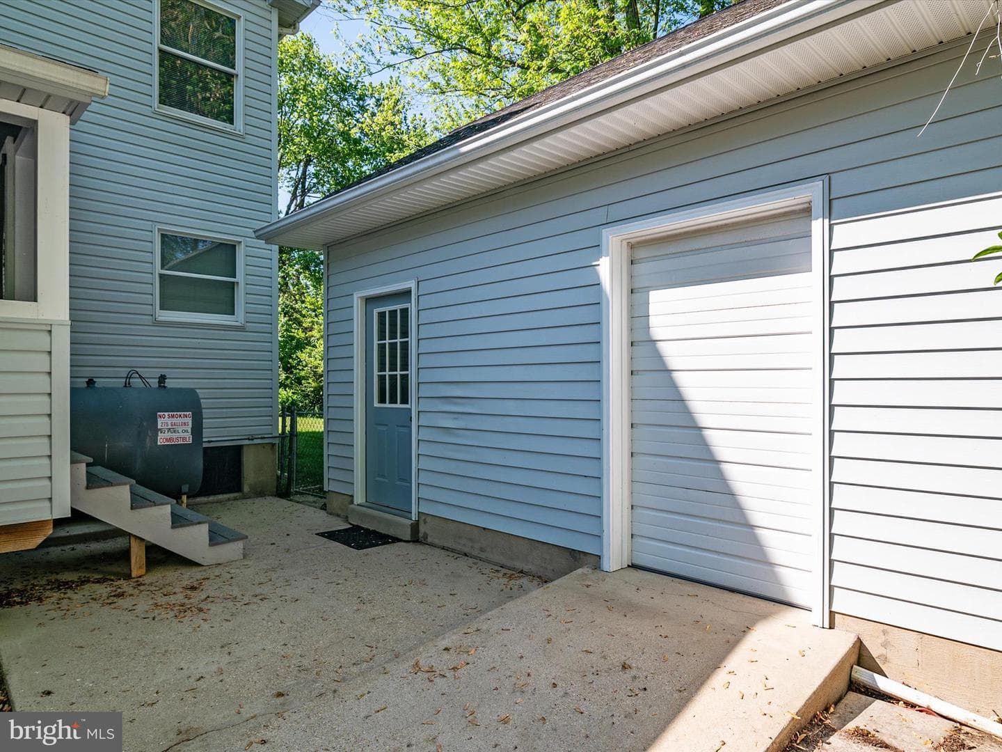 1631 Lee Drive photo 9