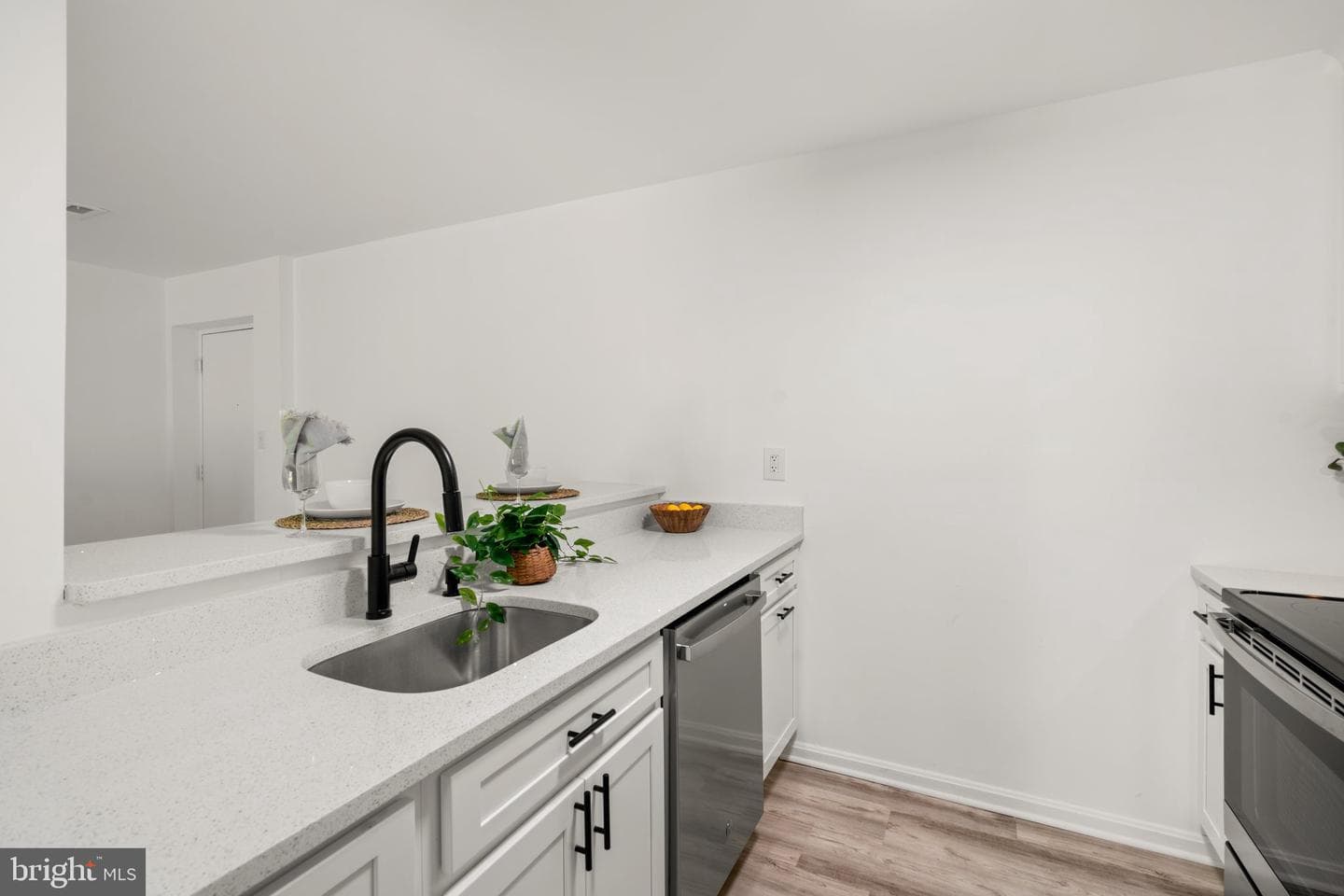 208 Spring Maiden Court #103 photo 12